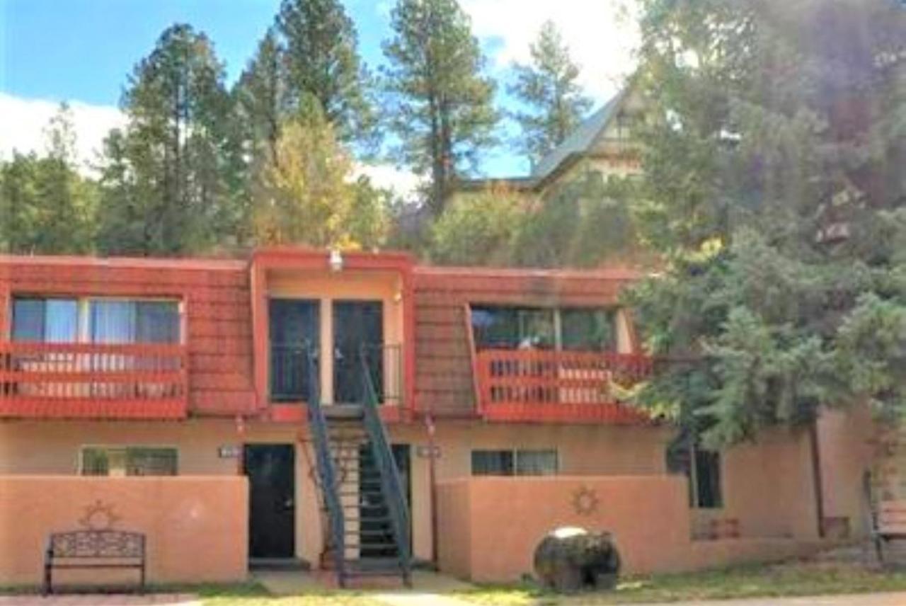 Pinecliff Village Resort Hollywood